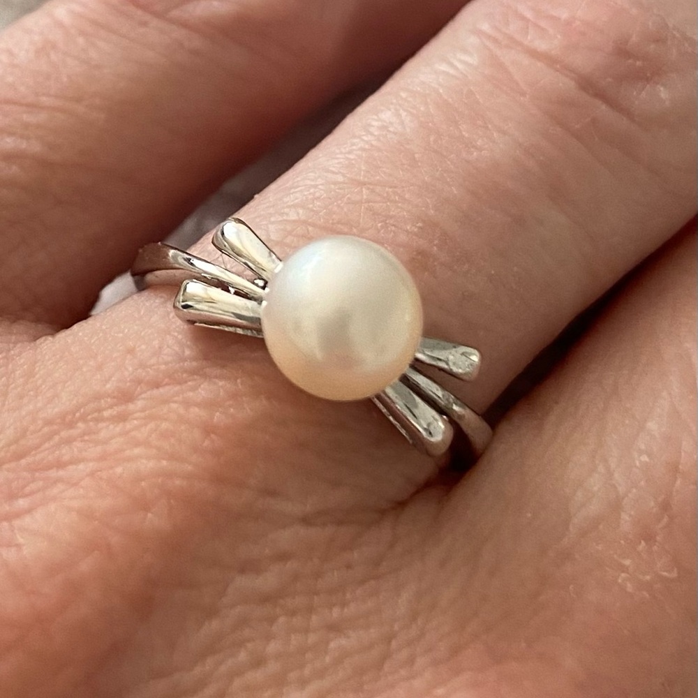 Sterling Silver Genuine Pearl Ring 925